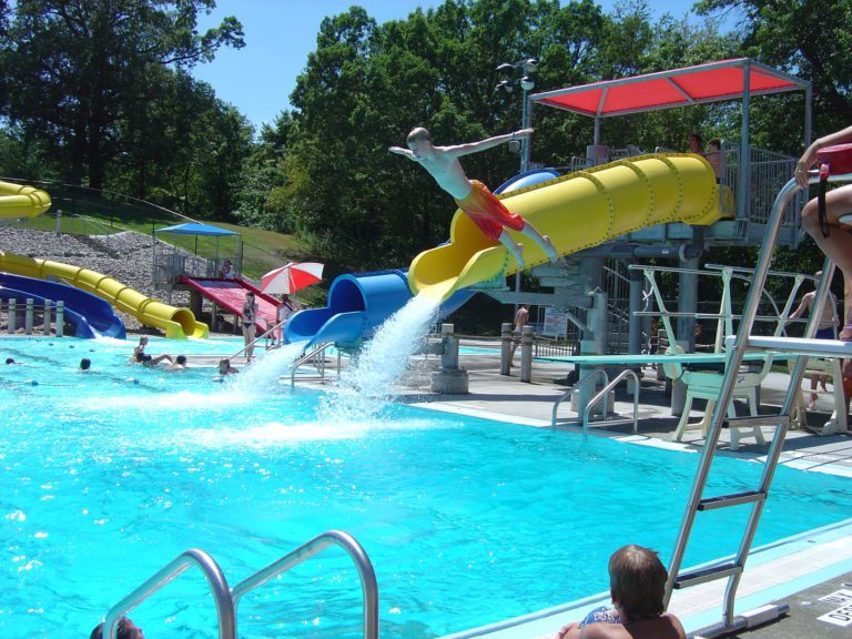Aquatic Center hours adjusted for remainder of season