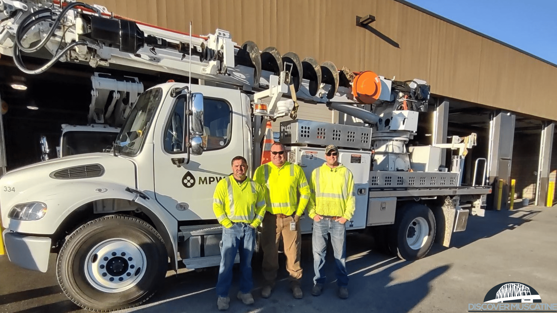 Muscatine Power and Water sends line crew to aid Florida
