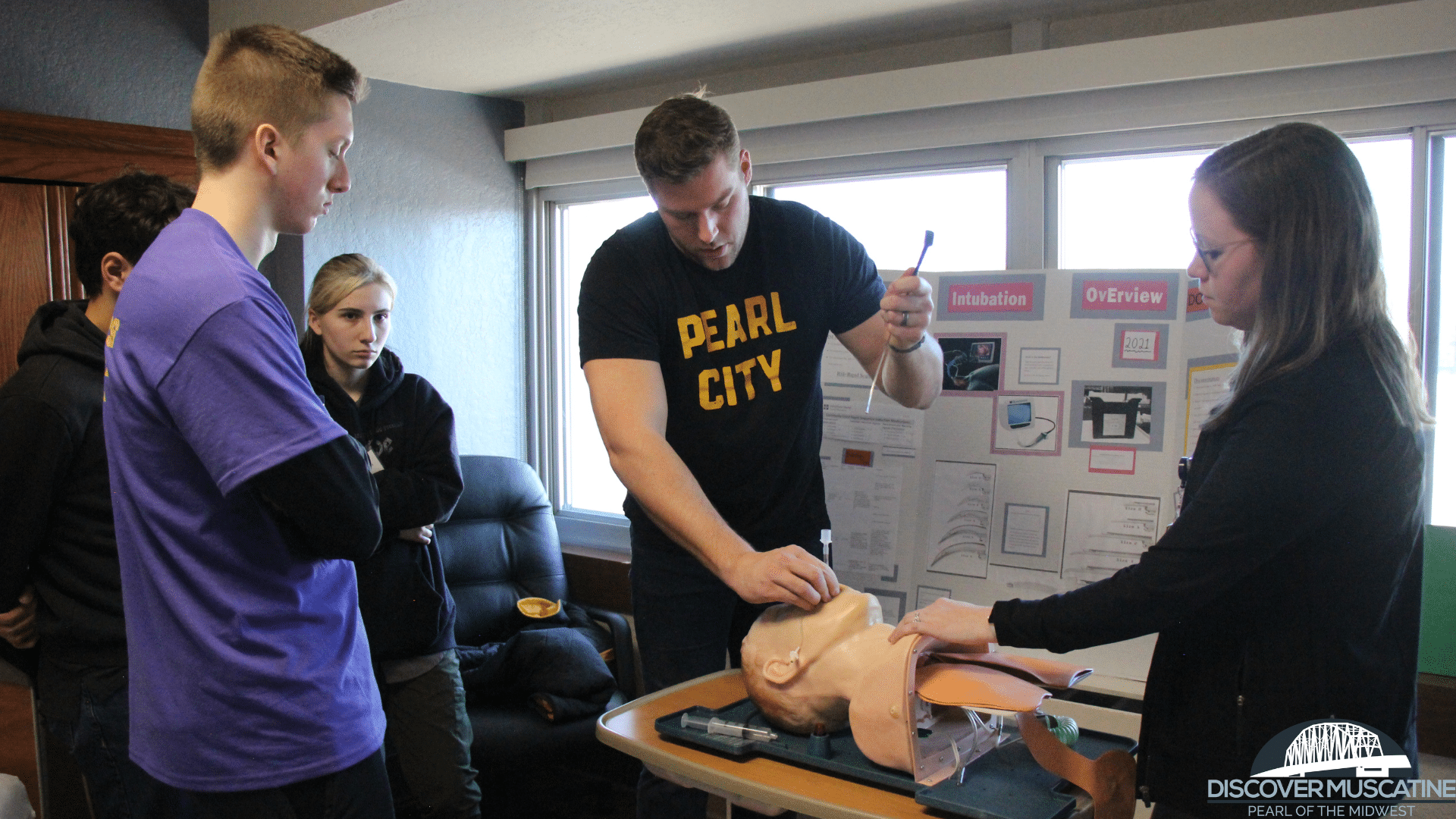 Muscatine High, UnityPoint partner for healthcare expo